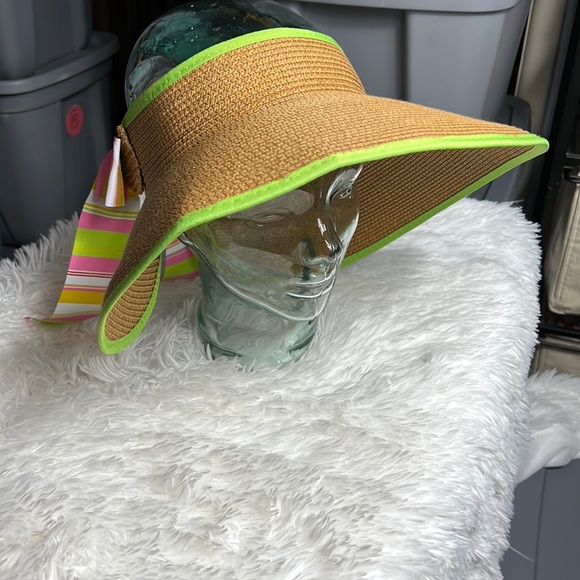 Main Street Collection Straw Adjustable Sun Beach Vacation Hat - Picture 1 of 6